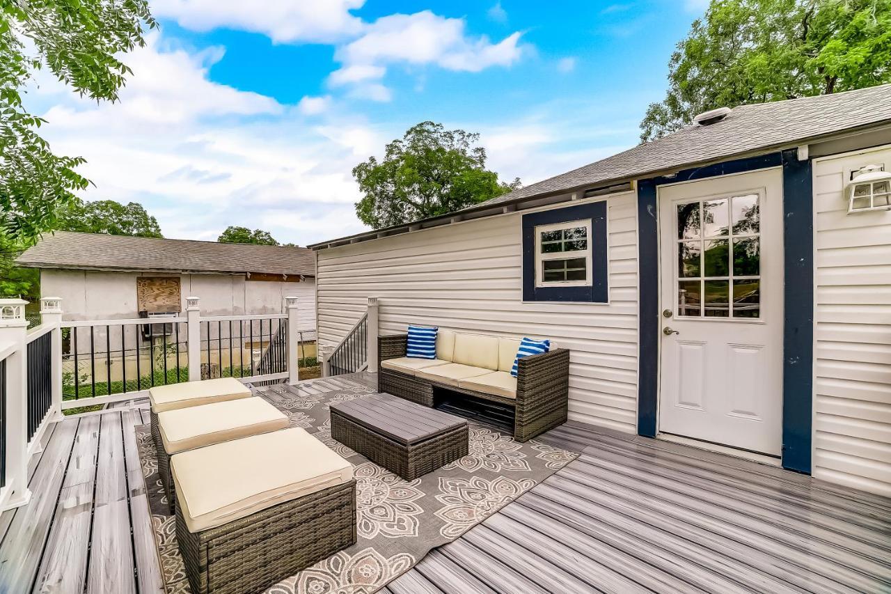 Midtown Modern Farmhouse San Antonio Exterior photo
